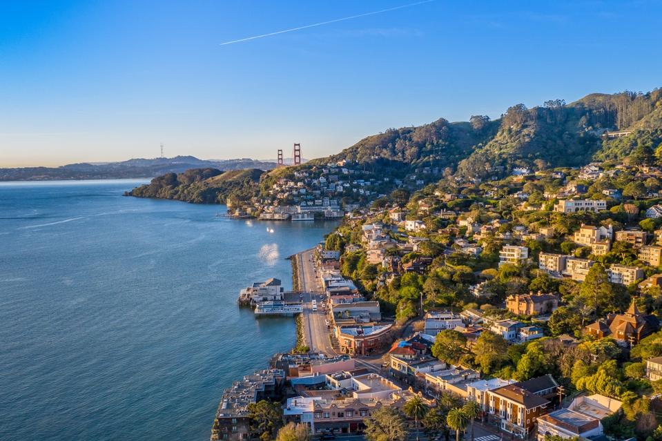 How To Savor A Weekend Getaway In The Bay Area’s Picturesque Sausalito